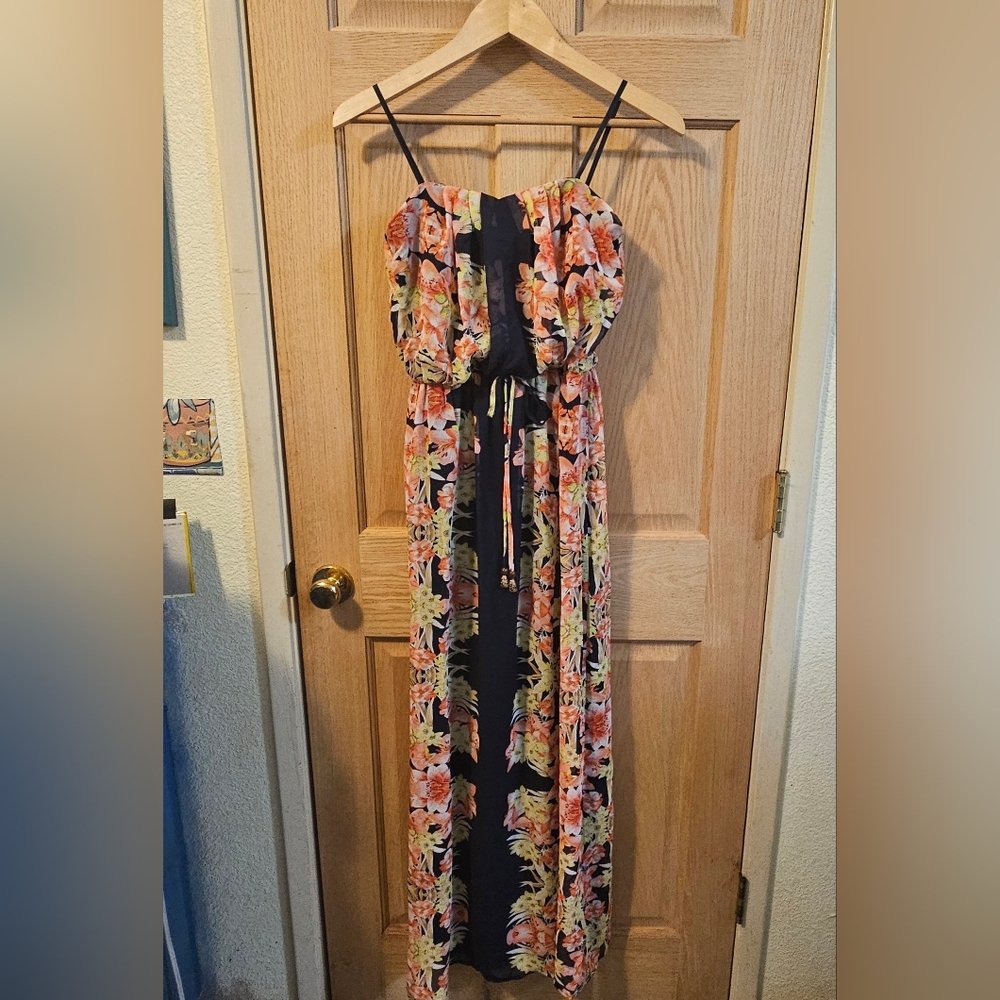 Medium City Studio Floral Maxi Dress